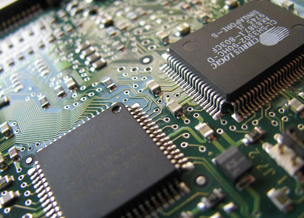 main-board-89050_1280.jpg